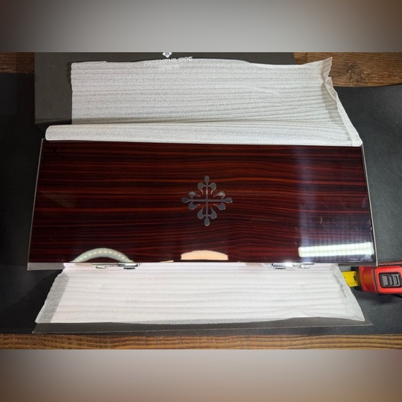 5 Watch Box - Picture 7 of 10